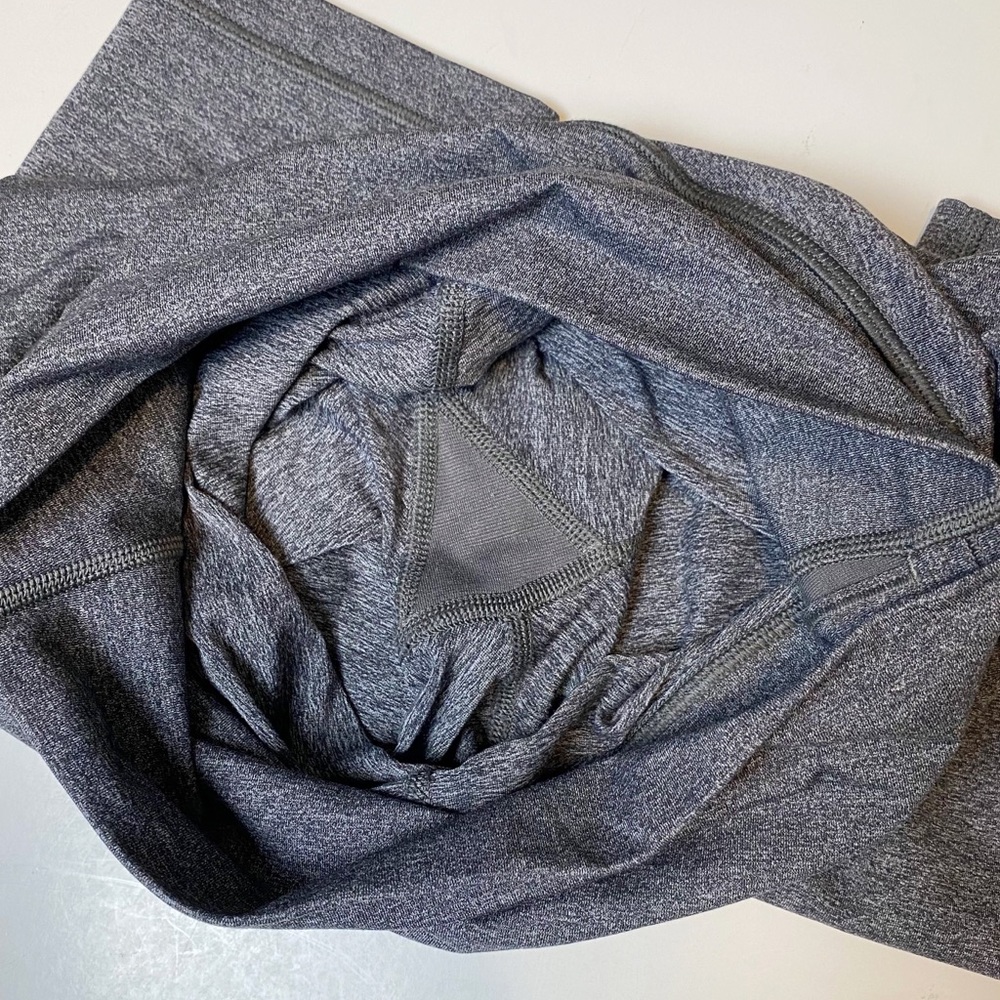 Lululemon Leggings Cropped Gray - Picture 7 of 8